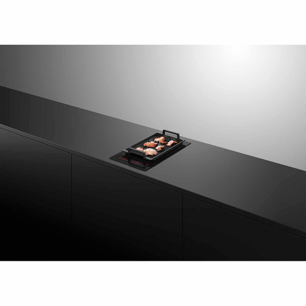 FISHER & PAYKEL BUILT-IN HOB-30CM INDUCTION CI302ZDTB5