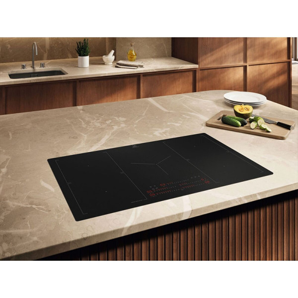ELECTROLUX BUILT-IN HOB-80CM INDUCTION KIS87553IT