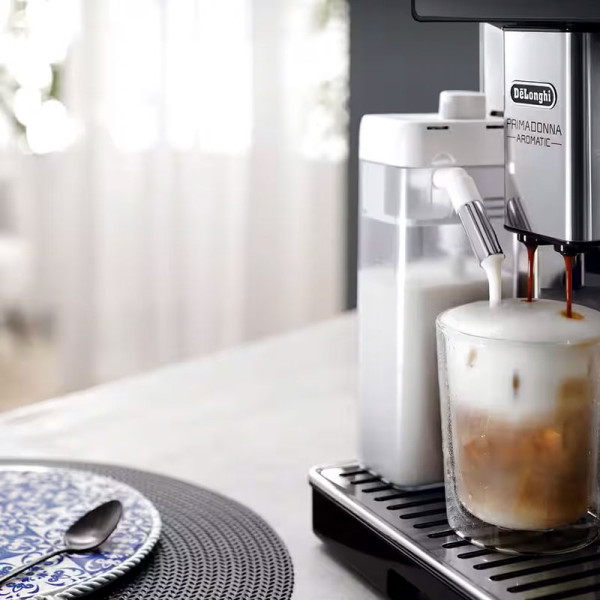 DELONGHI COFFEE MAKER DLSC032