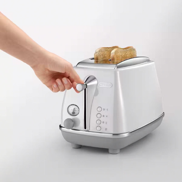 DELONGHI OVEN TOASTER CTOC2103.W