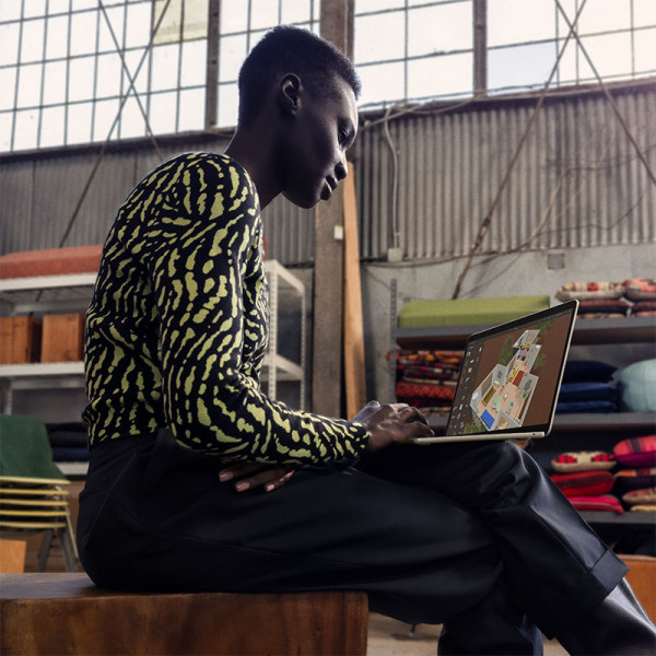 APPLE MacBook Air MC8M4ZP/A