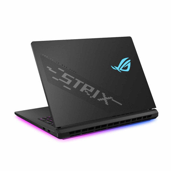 ASUS LAPTOP G835LWG-TQ379W