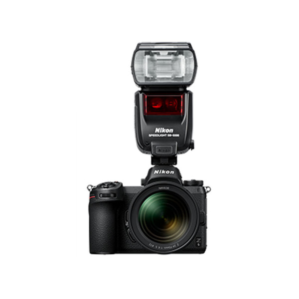 NIKON INTERCHANGEABLE LENS Z6 + Z 24-70mm f/4 S + FTZ