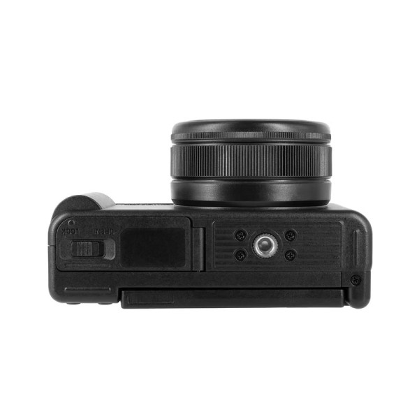 YASHICA DIGITAL STILL CAMERA CITY 100 - BLACK