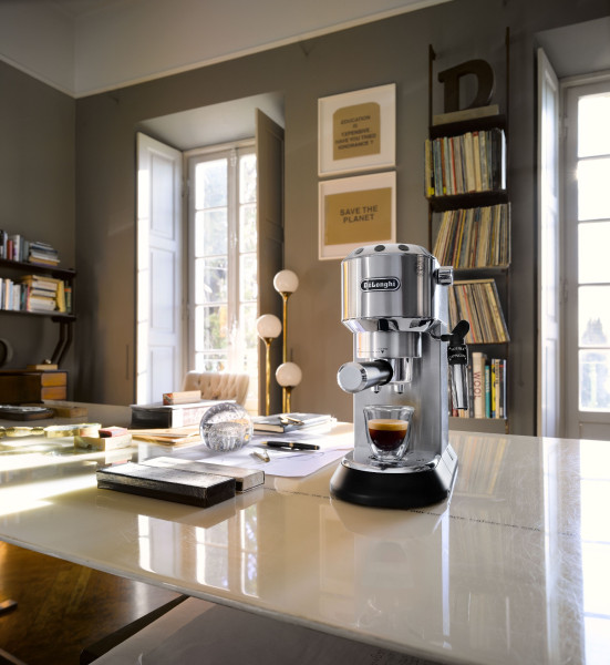 DELONGHI COFFEE MACHINE EC685.SILVER