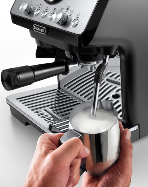 DELONGHI ESPRESSO MAKER EC9155.MB