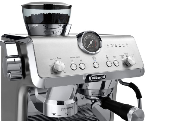 DELONGHI COFFEE MAKER EC9555.M