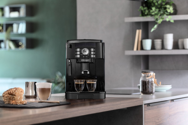 DELONGHI COFFEE MACHINE ECAM12.122.B